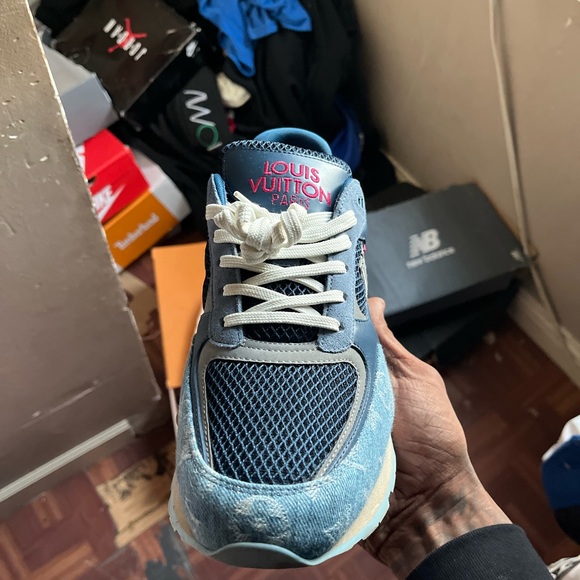 Louis Vuitton shoes - Picture 5 of 6